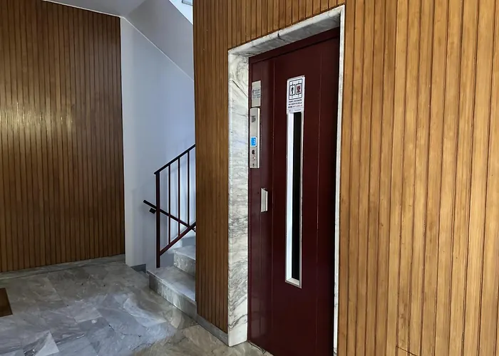 Casa Kolbe 8 , Centro M4 アパート *