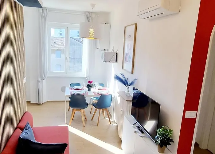 Bovisa Elegance And Comfort Near The Center Apartament Mediolan