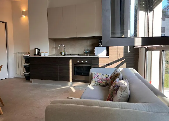 Kibilu - Via Pompeo Mariani