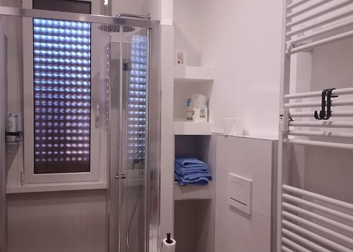 Casaballi - Bilocale Metro M3 17min Duomo *