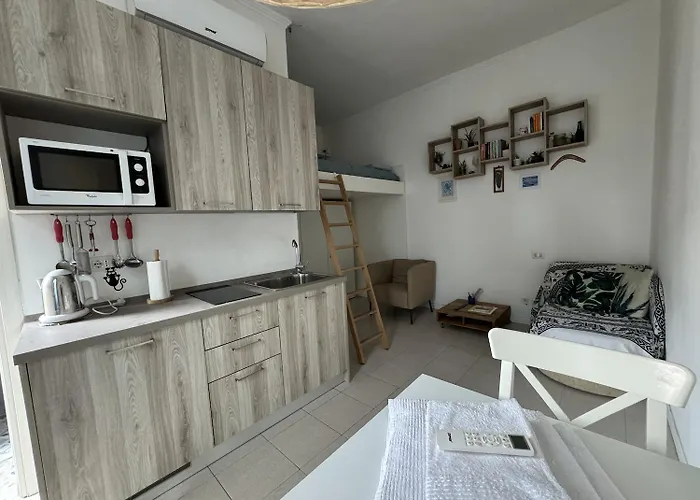 Casetta Di Irene 아파트 밀라노