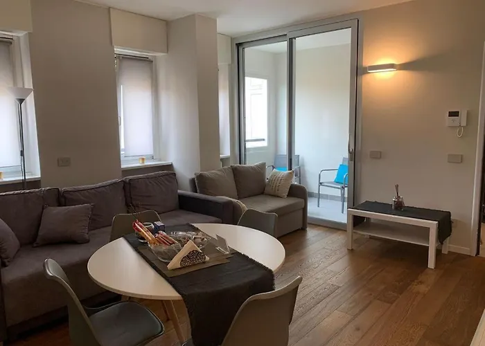 Isola Aparthotel