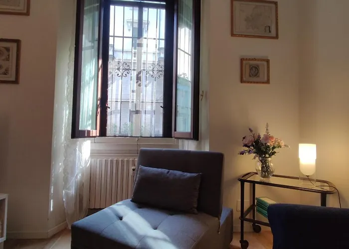 Maria Homes -vitruvio 42 ミラノ