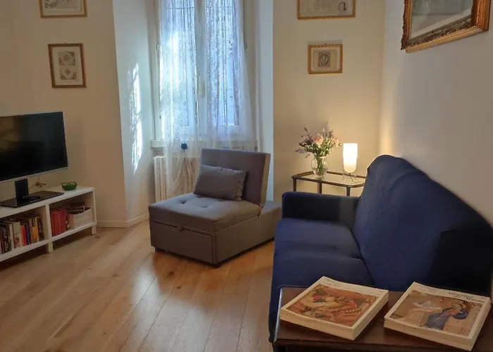 Maria Homes -vitruvio 42 * ミラノ