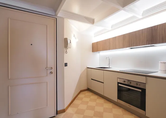 Duomo Cathedral View - Luxury *