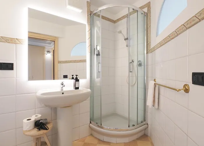 Duomo Cathedral View - Luxury *