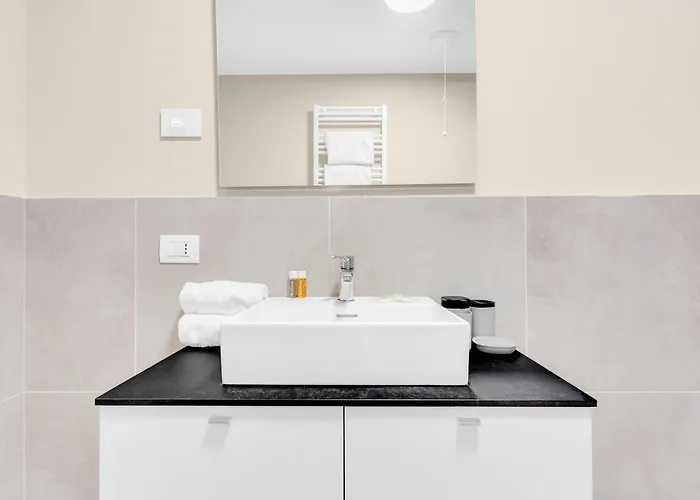 شقة Living With Terrace & Garage By Ndp Rent ميلان