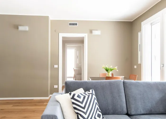 Living With Terrace & Garage By Ndp Rent *