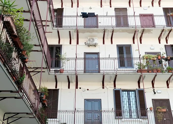 Garibaldi Isola - 80m From Garibaldi Station & 10min From Station Appartamento