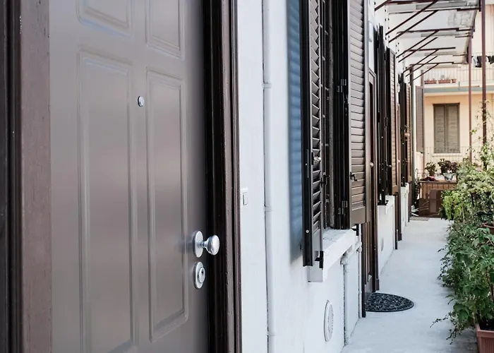 Garibaldi Isola - 80m From Garibaldi Station & 10min From Station Апартаменты *