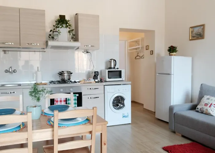 Lejlighed Garibaldi Isola - 80m From Garibaldi Station & 10min From Station *