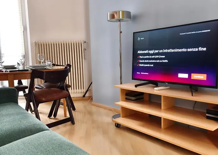 Center In Shopping And Living Area With Ac, Wifi, Steps From M1 And Airport And Fiera Link Appartement *