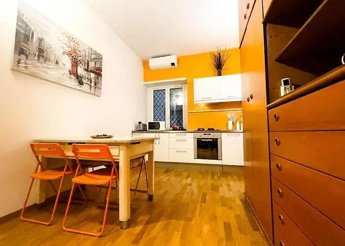 Life - Charming Joie De Vivre *