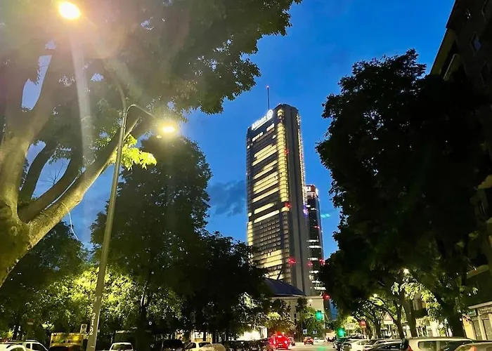 Life - Charming Joie De Vivre *