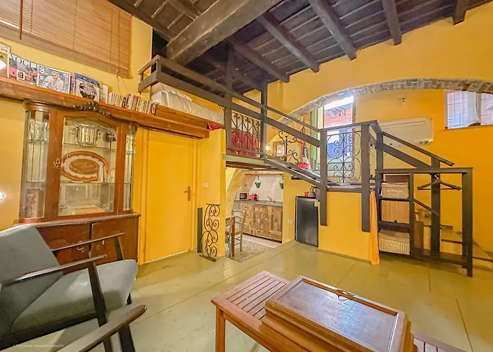 Peaceful Loft In The Heart Of Navigli شقة *