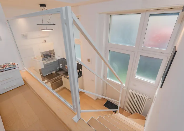 Apartment Modern Loft In - Near Lodi Tibb Metro