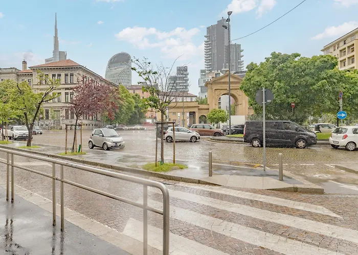 Lovely - Corso * Milano