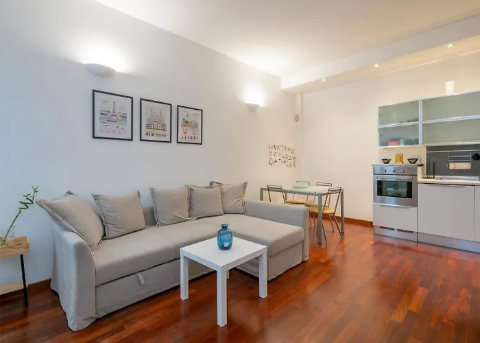 Lovely Two-room In Loreto Appartement *