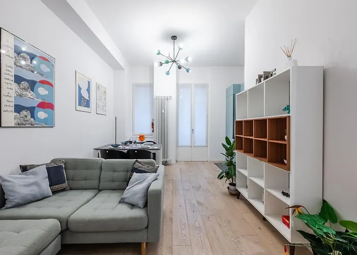 2 Min Metro - Modern Design In Porta Venezia Apartament