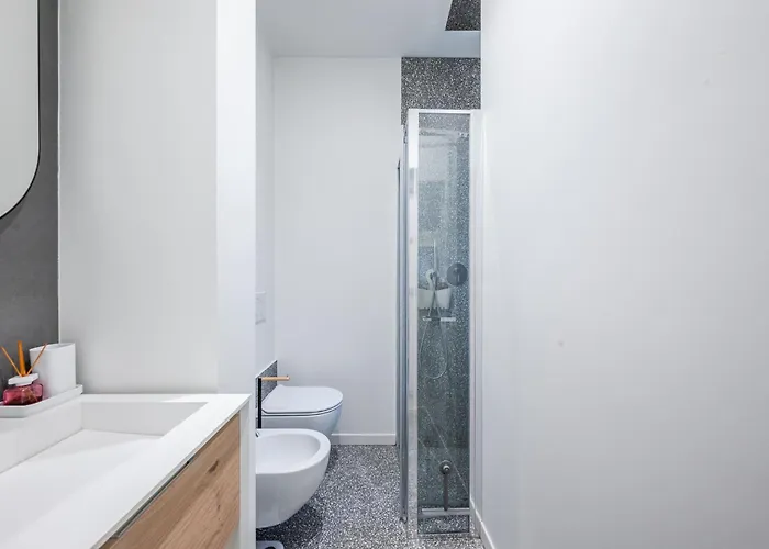 2 Min Metro - Modern Design In Porta Venezia アパート *