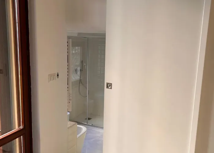 F&g Downtown Citta Studi Гостевой дом 3*