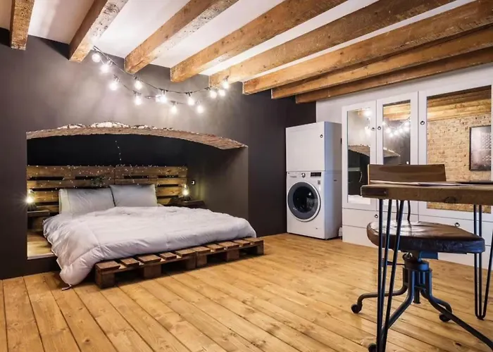 Delightful Loft A Few Steps From Isola *