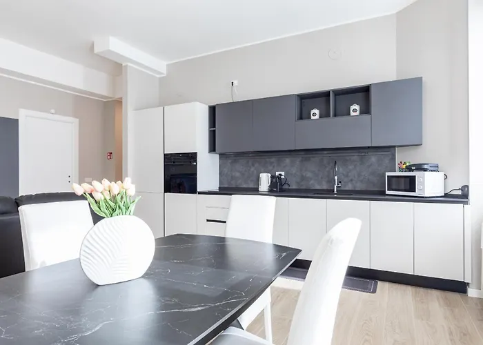 Certosa Enchanting With Balcony - Collection