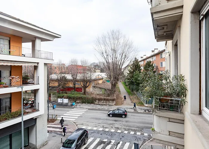 Certosa Enchanting With Balcony - Collection * Milán