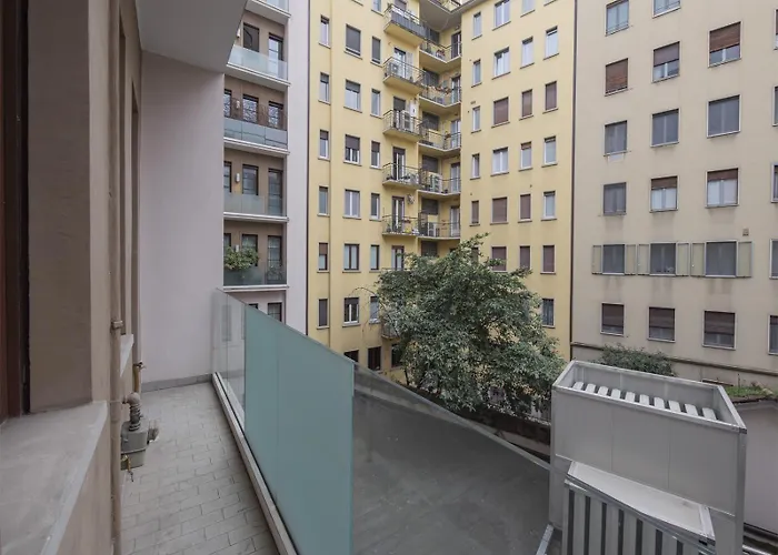 شقة & Modern Porta Vittoria-duomo By Rentopolis ميلان