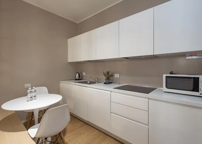 شقة & Modern Porta Vittoria-duomo By Rentopolis