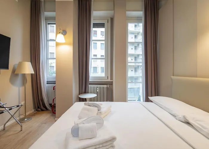 شقة & Modern Porta Vittoria-duomo By Rentopolis *