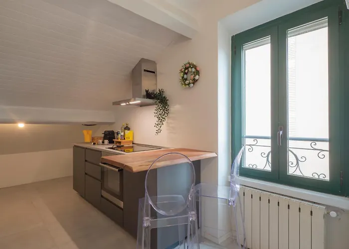 I Host - Jenner 14 Apartment *