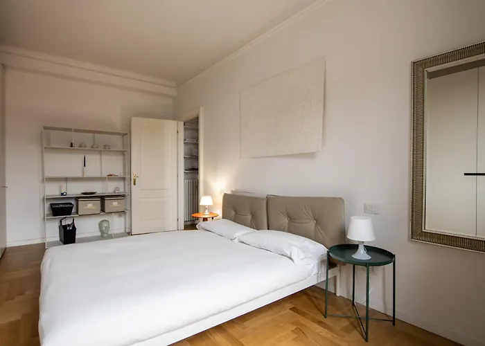 La Casa Di Gylda - San Siro 2br Design - Walk To Stadium & M5 *