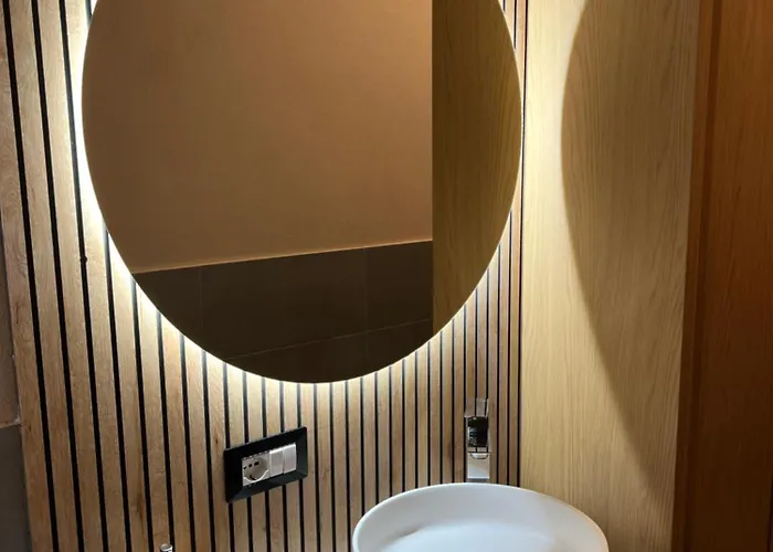 Charme And Cozy 3 Km Away From Duomo