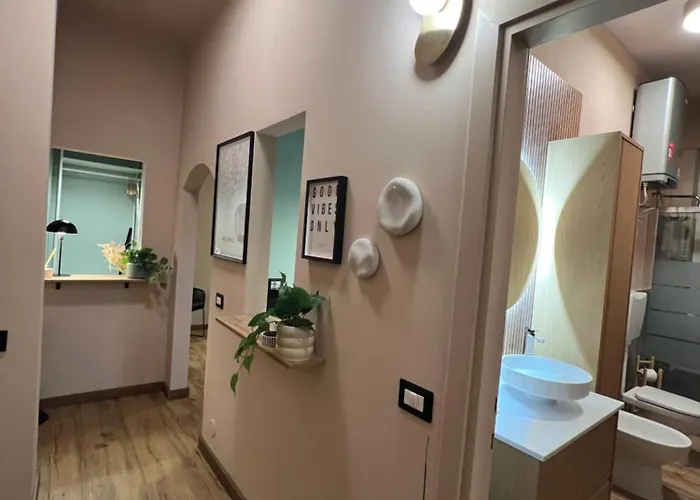 Charme And Cozy 3 Km Away From Duomo *