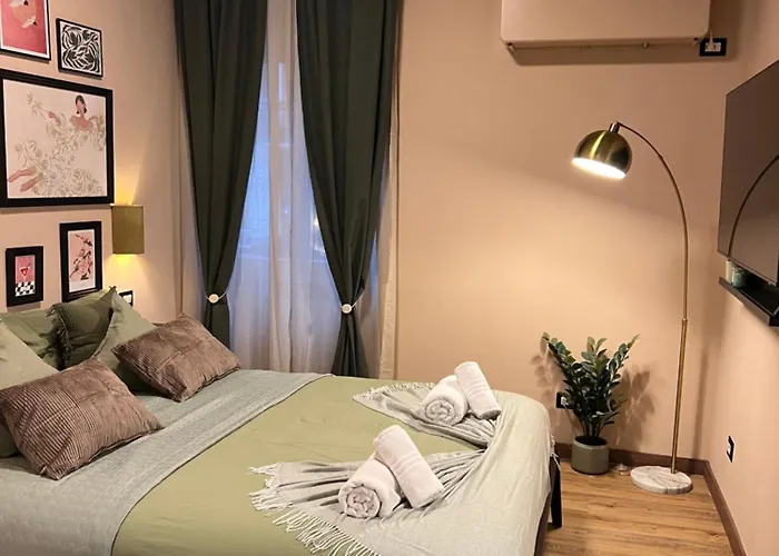 Appartement Charme And Cozy 3 Km Away From Duomo