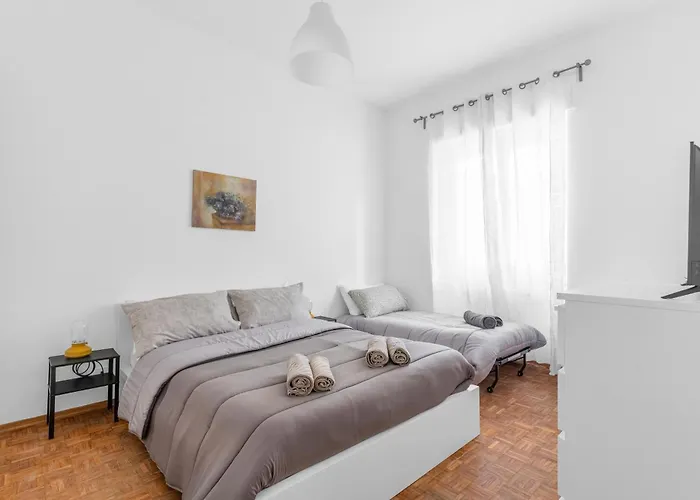 Апартаменты Vald10 -niguarda- New Luxury Large Милан