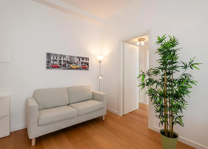 Stayeasy Fondazione Prada 3p - Center In 15 Mins * מילאנו