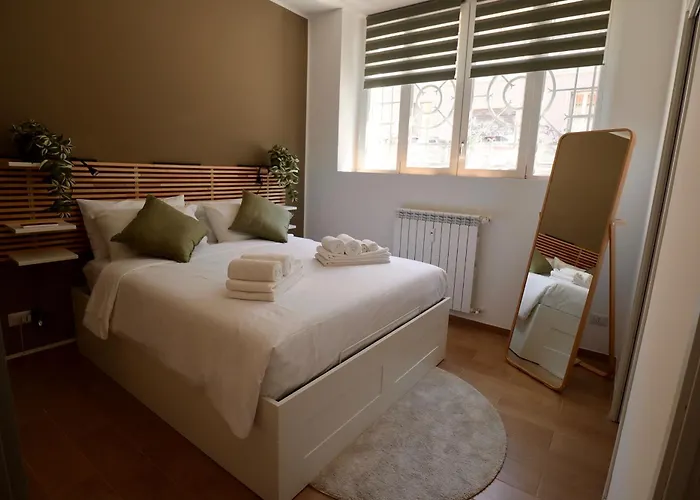 Olive - Duomo, Navigli, Apartament Mediolan