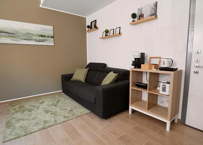 Olive - Duomo, Navigli, Milan