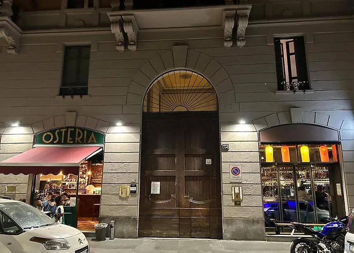 Tree House - Stylish Loft In The Heart Of