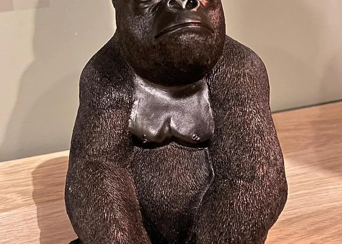 아파트 Tree House - Stylish Loft In The Heart Of