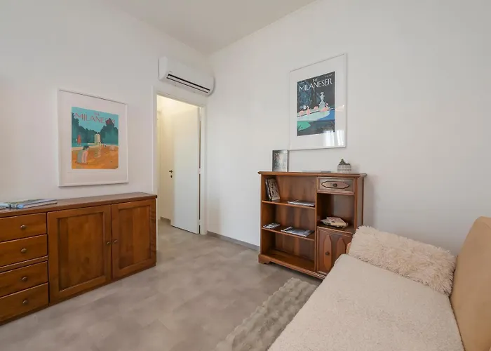 Xenia - Newly Renovated