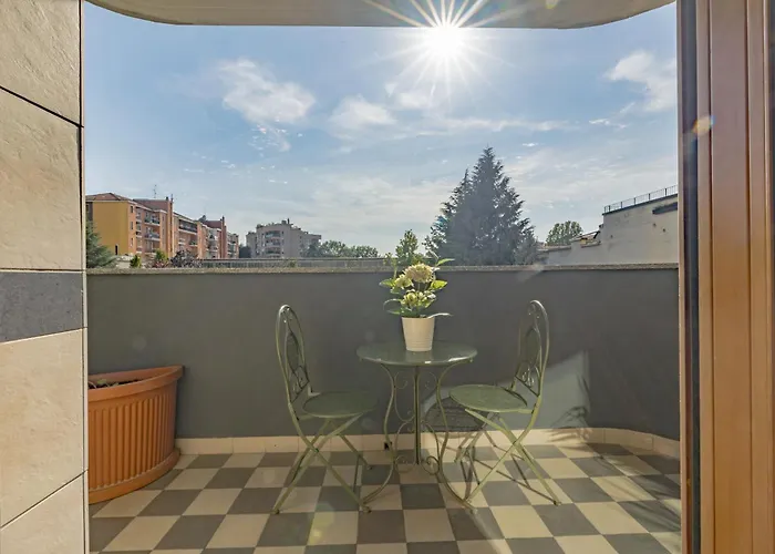 Porta Romana Di Charme Apartment *