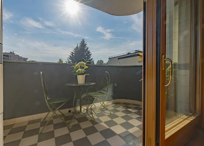 Apartment Porta Romana Di Charme *