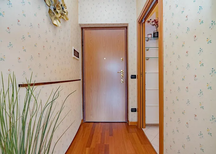 Porta Romana Di Charme Apartment