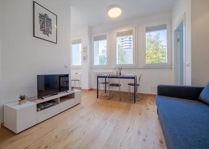 Daire Duomo Line - Cozy, Modern Designed Flat Milano