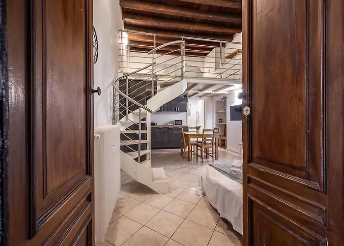 Apartment Verdi's Nest - Loft With Wifi&netflix