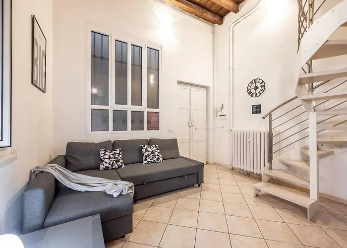Daire Verdi's Nest - Loft With Wifi And Ac *