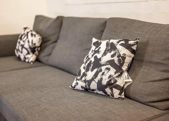 Verdi's Nest - Loft With Wifi&netflix Apartment